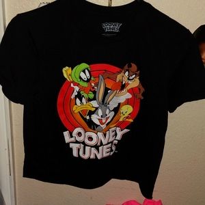 Looney tunes Tshirt Juniors women's medium